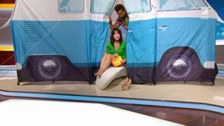 Nela Panghy-Lee feet photo thumbnail