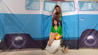 Nela Panghy-Lee feet photo thumbnail