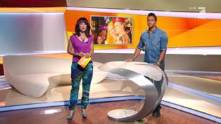 Nela Panghy-Lee feet photo thumbnail