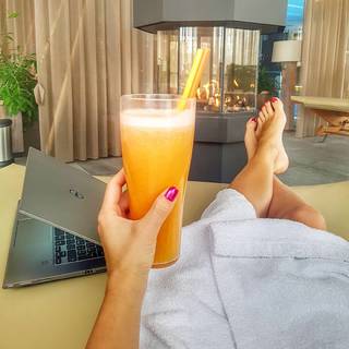 Nela Slováková feet photo 14