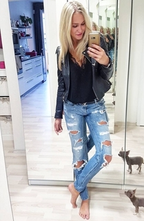 Nela Slováková feet photo 7