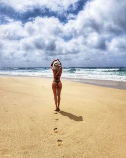 Nela Slováková feet photo 14