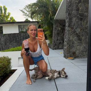 Nela Slováková feet photo 4