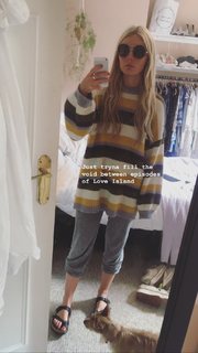 Nell Hudson feet photo 14