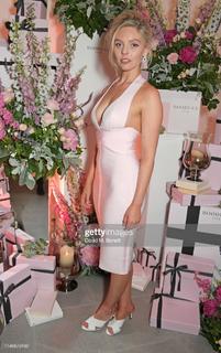 Nell Hudson feet photo 7