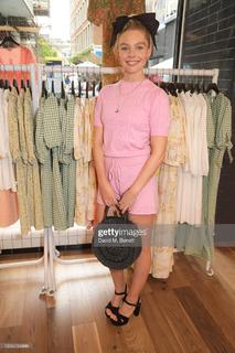 Nell Hudson feet photo 15