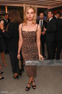 Nell Hudson feet photo 6