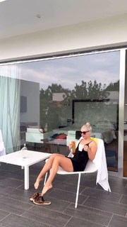 Nell Hudson feet photo 14