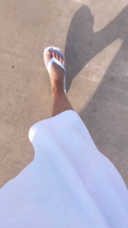 Nell Hudson feet photo 8