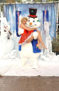 Nell McAndrew feet photo 16