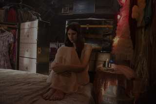 Nell Tiger Free feet photo thumbnail