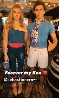 Nell Tiger Free feet photo thumbnail