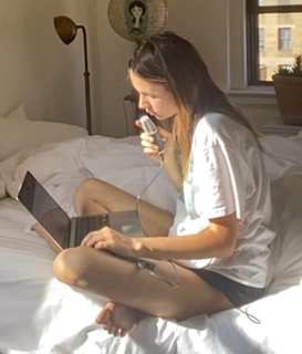 Nell Verlaque feet photo 6