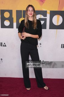 Nell Verlaque feet photo 4