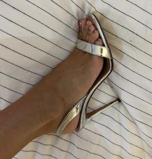 Nellie Eden feet photo 1