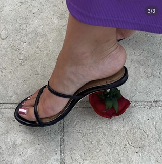 Nellie Eden feet photo 20