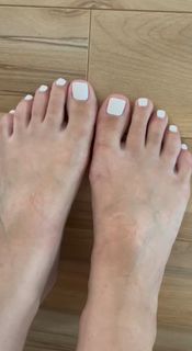 Nellie Eden feet photo 4