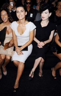 Nelly Furtado feet photo thumbnail
