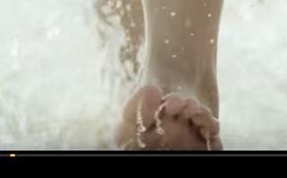 Nelly Karim feet photo thumbnail