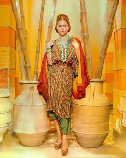 Nelly Karim feet photo thumbnail