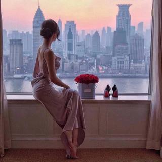 Nelly Karim feet photo thumbnail