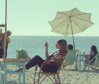 Nelly Karim feet photo thumbnail