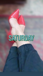 Nelly Karim feet photo thumbnail