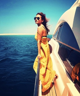 Nelly Karim feet photo thumbnail