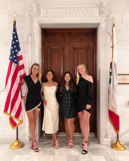 Nelly Korda feet photo thumbnail