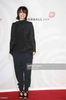 Nena feet photo thumbnail