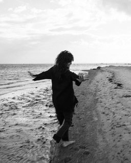 Nena feet photo thumbnail