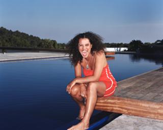 Neneh Cherry feet photo 13