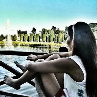 Neslihan Darnel feet photo 5