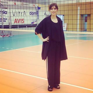 Neslihan Darnel feet photo 18