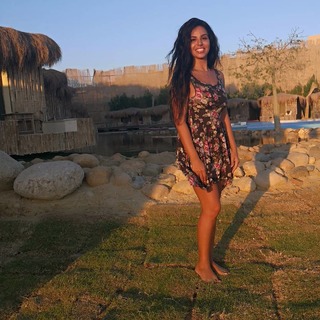 Nesreen Ameen feet photo 12