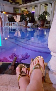 Nesreen Tafesh feet photo 4