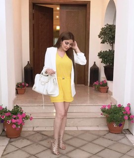 Nesreen Tafesh feet photo 9