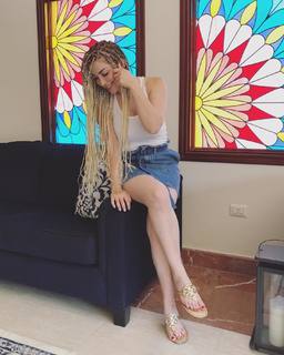 Nesreen Tafesh feet photo 12