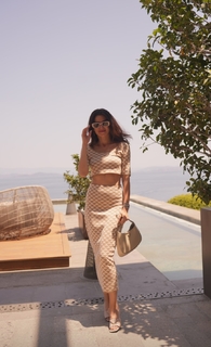 Nesrin Cavadzade feet photo thumbnail