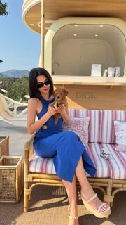 Nesrin Cavadzade feet photo thumbnail