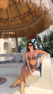 Nesrin Cavadzade feet photo 2