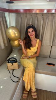 Nesrin Cavadzade feet photo 18