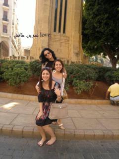 Nesrine Tafesh feet photo thumbnail