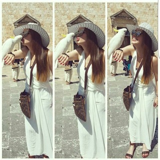 Nesrine Tafesh feet photo thumbnail