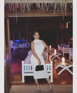 Nesrine Tafesh feet photo thumbnail