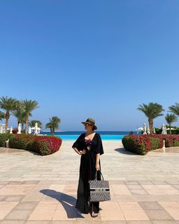 Nesrine Tafesh feet photo thumbnail