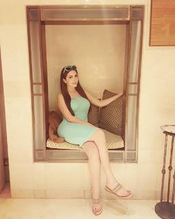 Nesrine Tafesh feet photo thumbnail