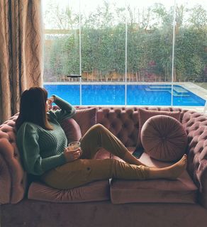 Nesrine Tafesh feet photo thumbnail