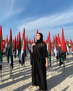 Nesrine Tafesh feet photo thumbnail