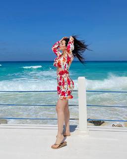 Nesrine Tafesh feet photo thumbnail